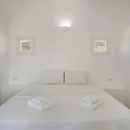 Andriana's 2 - Cycladic With Garden , Paros