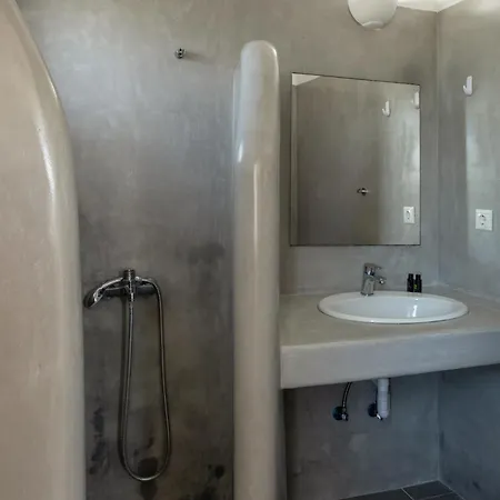 Andriana's 2 - Cycladic With Garden , Paros * Drios