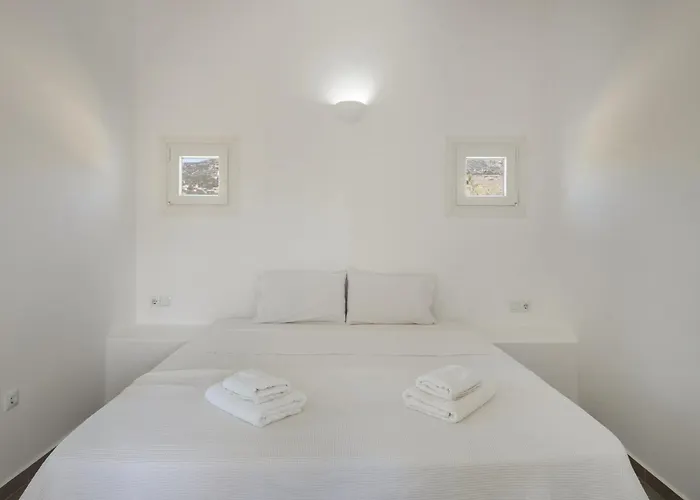 Andriana's 2 - Cycladic With Garden , Paros