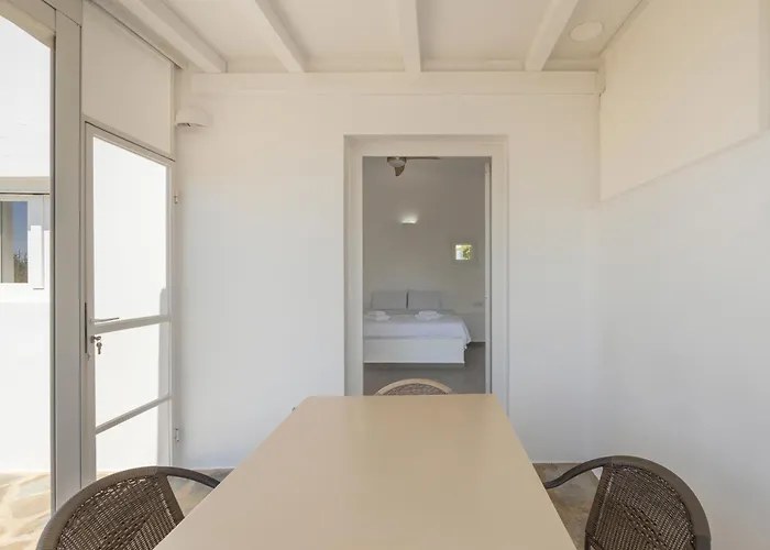 Andriana's 2 - Cycladic With Garden , Paros Apartment