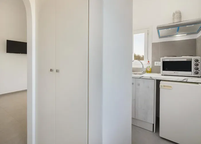 Andriana's 2 - Cycladic With Garden , Paros Apartment